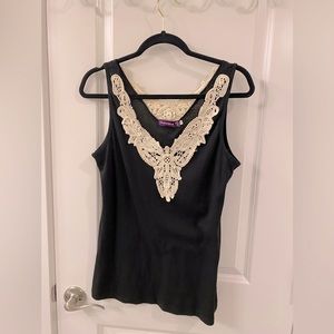 Simple Elegant Top | Large